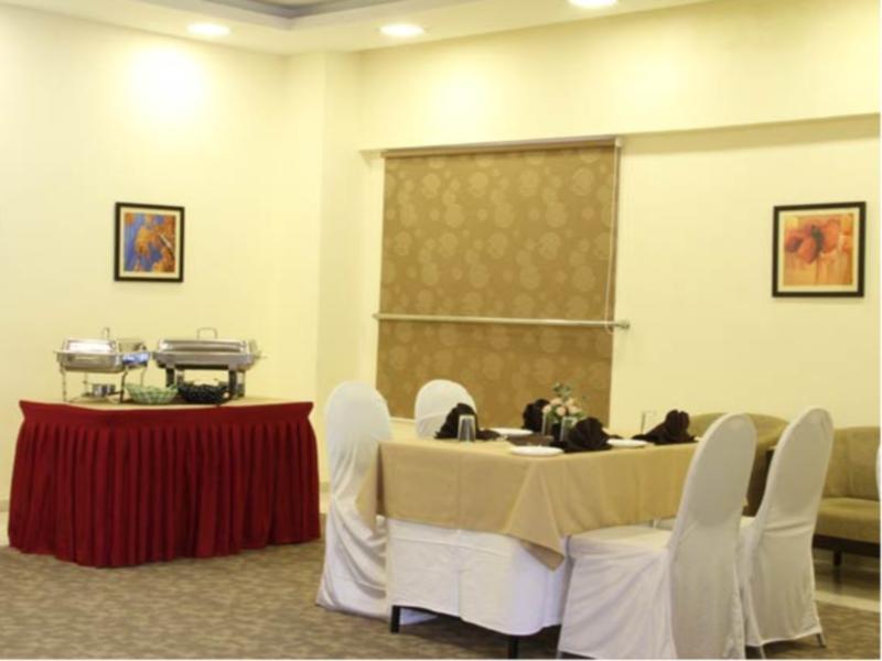 Hotel The Park Residency Ahmedabad Esterno foto